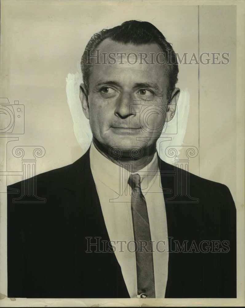 1964 Press Photo American International Pictures President John Nicholson chats