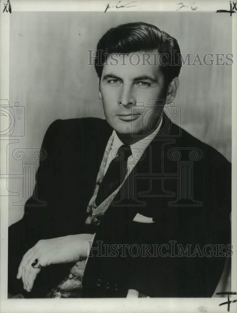 1956 Press Photo "Fess Parker stars in "Old Yeller" - nop66857