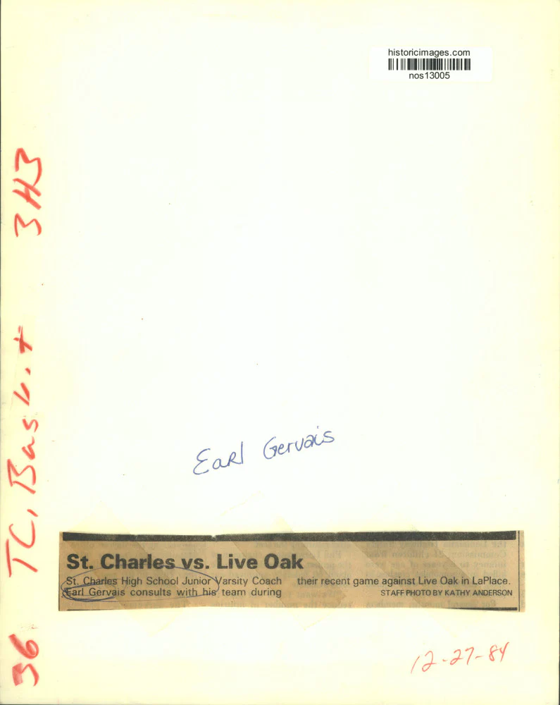 1984 Press Photo St. Charles High JV basketball coach Earl Gervais vs. Live Oak - Image 2