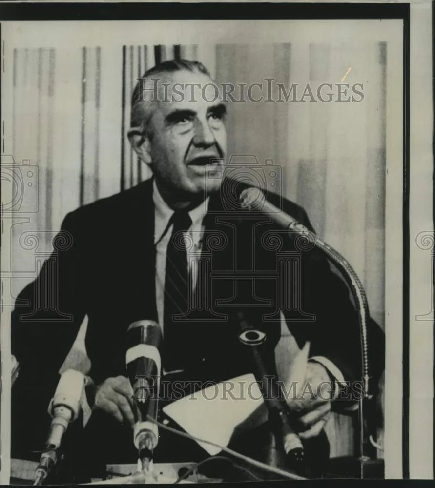 1968 Press Photo W. Averell Harriman heads U.S. delegation in Paris - now07349