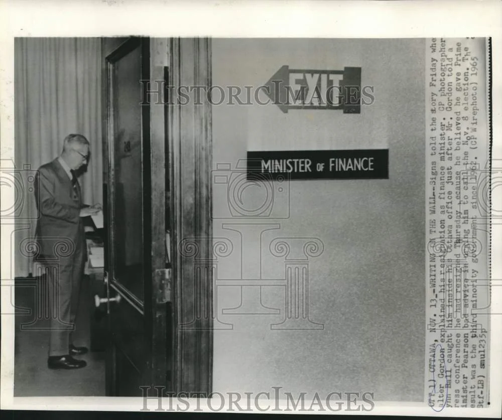 1965 Press Photo Canadian Finance Minister Walter Gordon in his Ottawa office