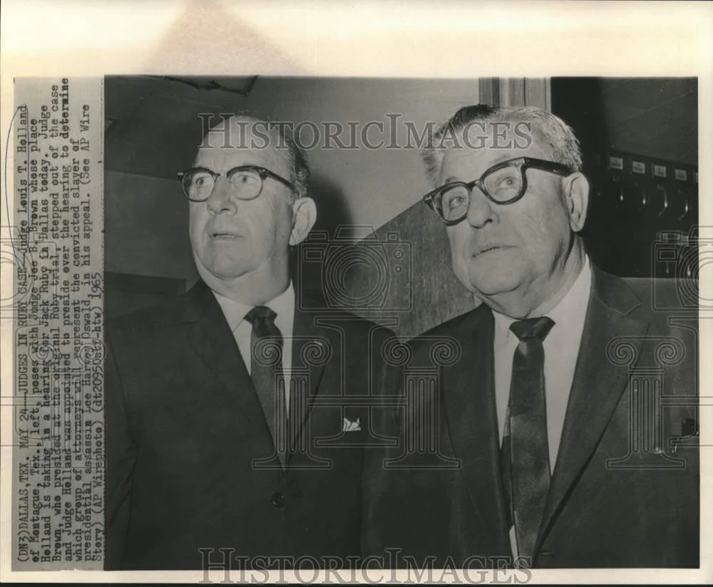 1965 Press Photo Judges Louis Holland and Joe Brown, in Jack Ruby case in Texas