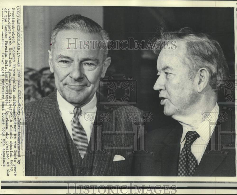 1969 Press Photo Henry Cabot Lodge and Senator Sparkman chat in Washington