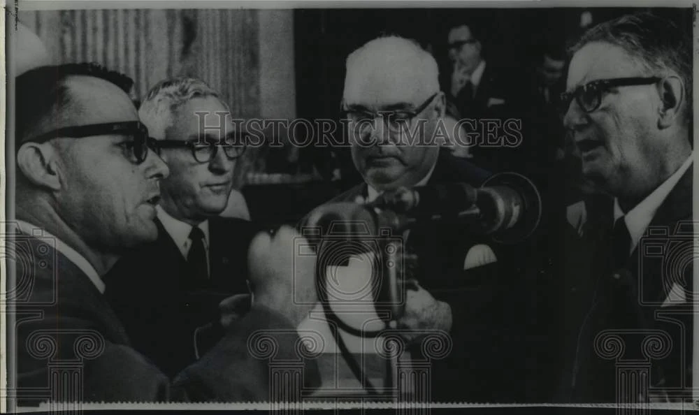 1967 Press Photo Representative Jesse McLain and others at House Affairs hearing
