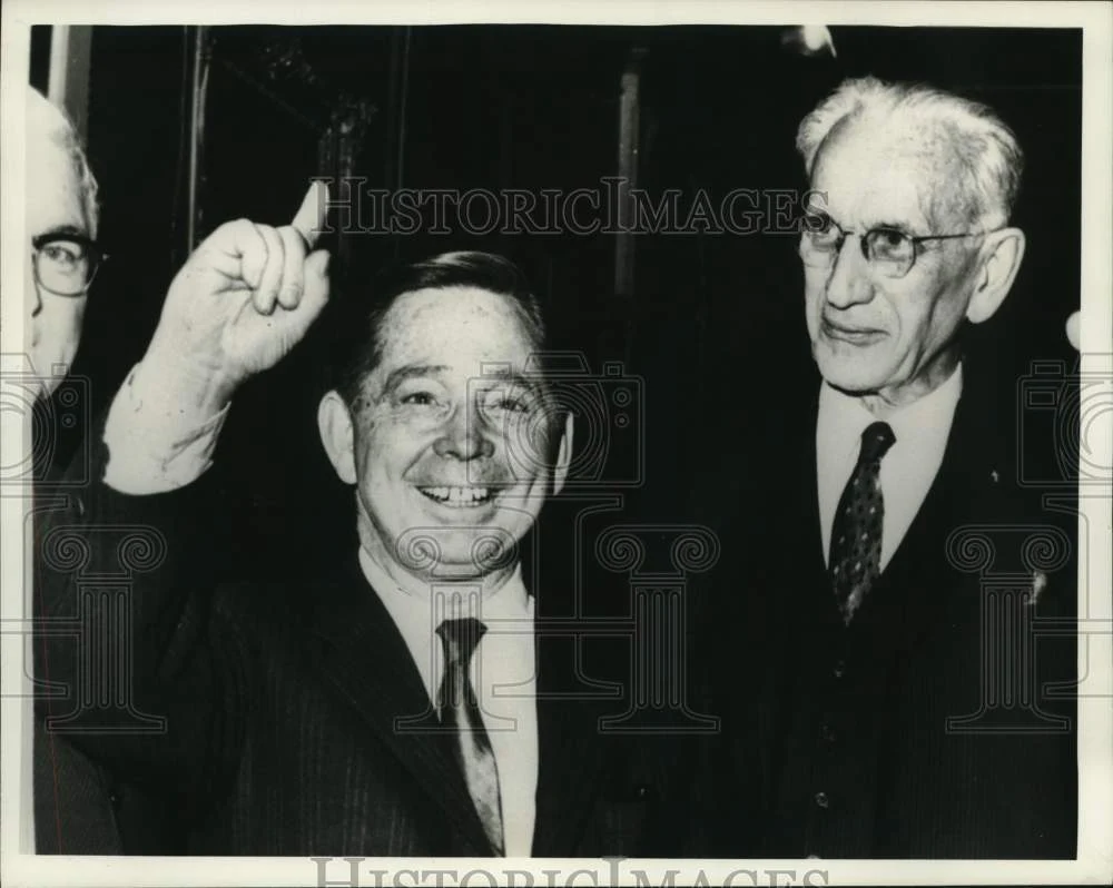 1964 Press Photo Speaker of the House John McCormack and others - now19701