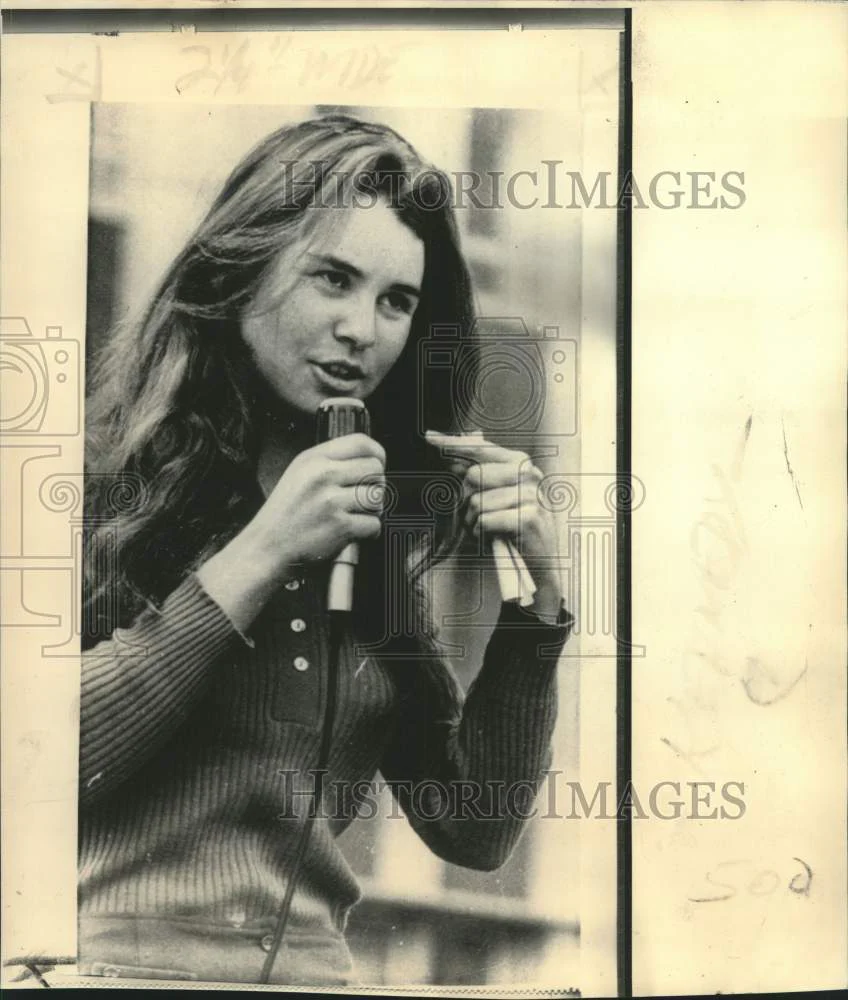 1972 Press Photo Kathleen Kennedy speaks at George McGovern political rally