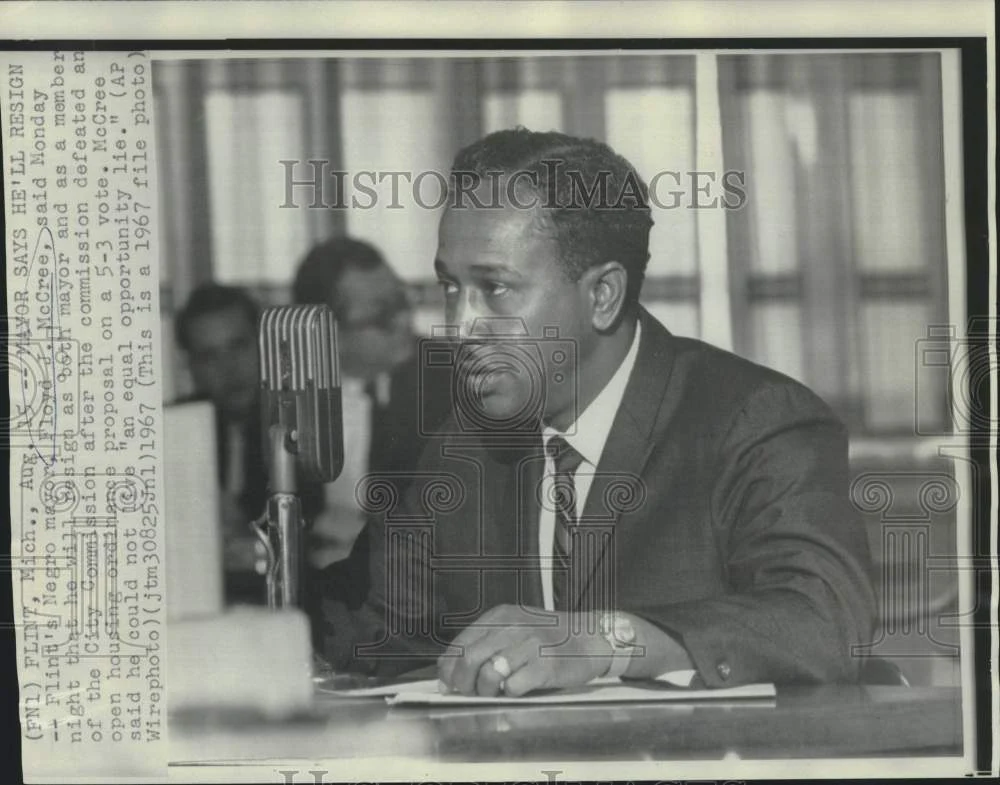 1967 Press Photo Flint, Michigan mayor and city commission member Floyd McCree