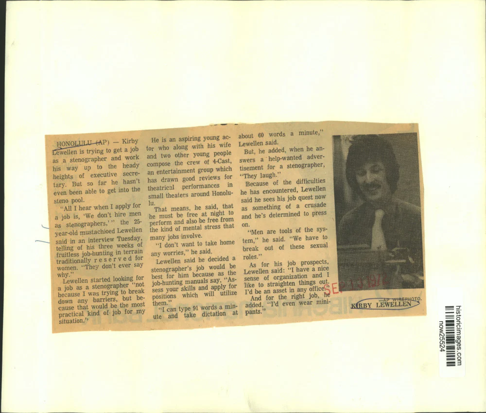 1971 Press Photo Kirby Lewellen looks for stenographer job in Honolulu - Image 2
