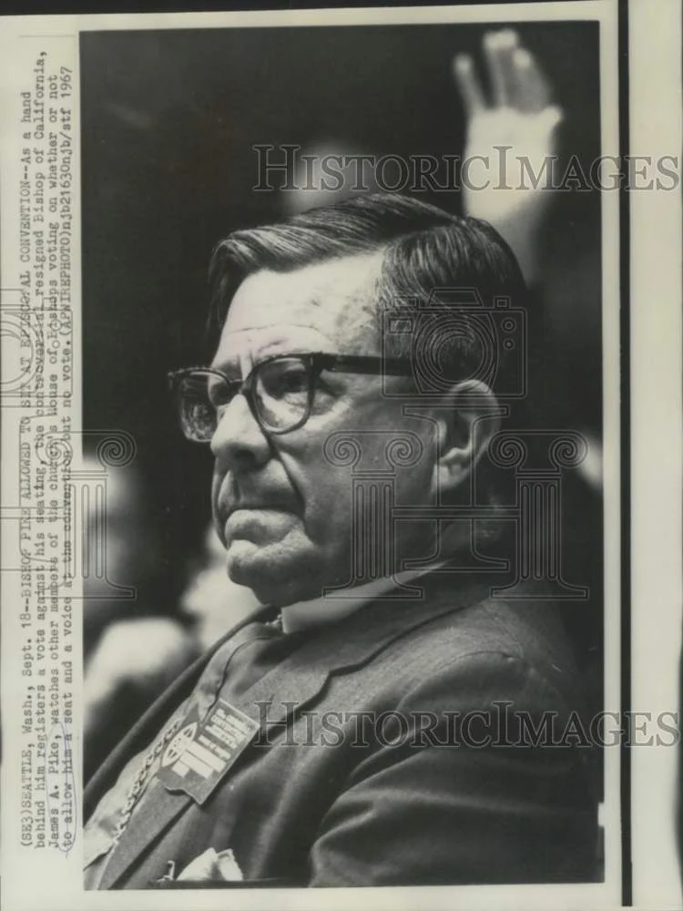 1967 Press Photo Bishop James Pike allowed to sit at Episcopal Convention.