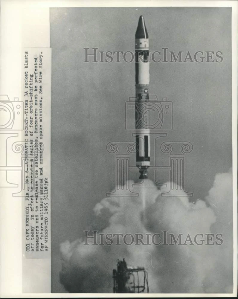 1965 Press Photo Titan 3A rocket blast from Cape Kennedy in orbiting maneuvers