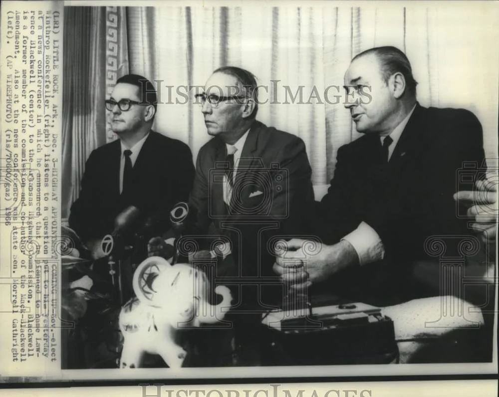 1966 Press Photo Arkansas Governor-Elect Winthrop Names Highway Commissioner