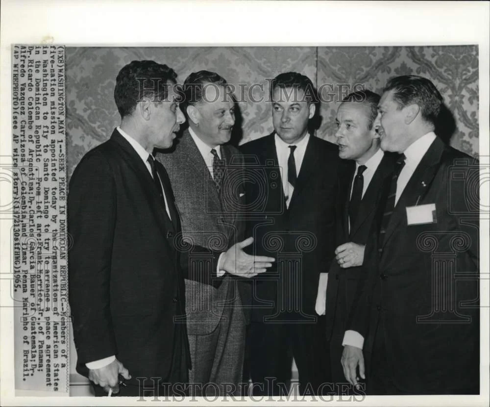 1965 Press Photo Members 5-nation mission in Washington to fly to Santo Domingo.