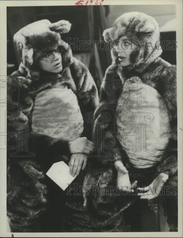 1985 Press Photo Justine Bateman and Marc Price in "Cold Storage" on NBC-TV