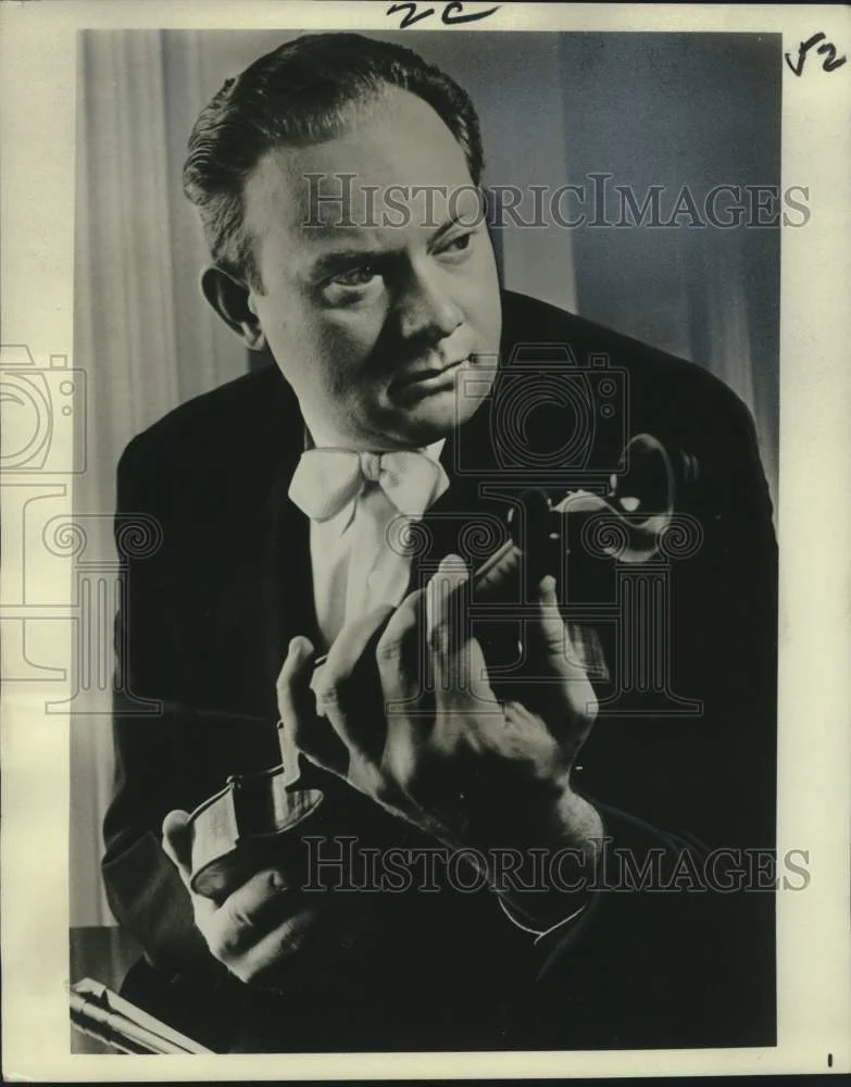 1966 Press Photo Sidney Harth, violinist to play with New Orleans Symphony